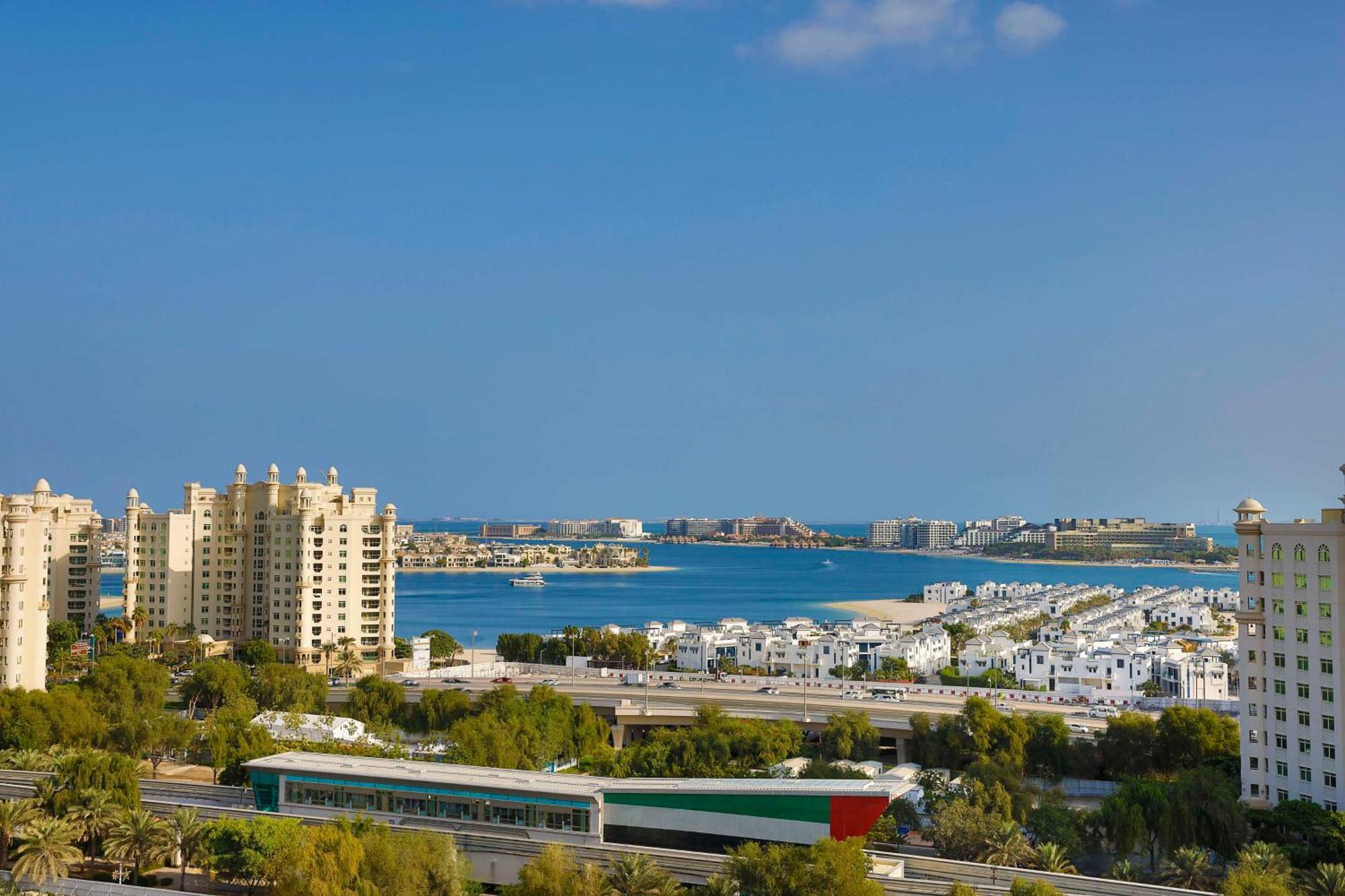 Tumbi West Palm Beach Hotel Dubai,Tapestry Collection Hilton Exterior photo